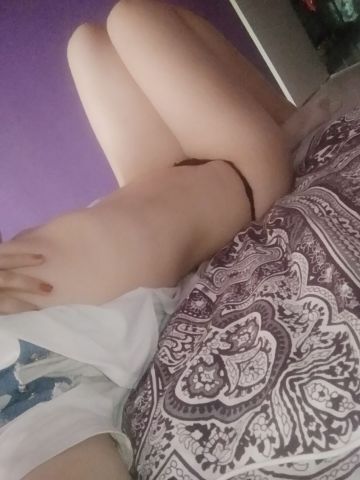Юна